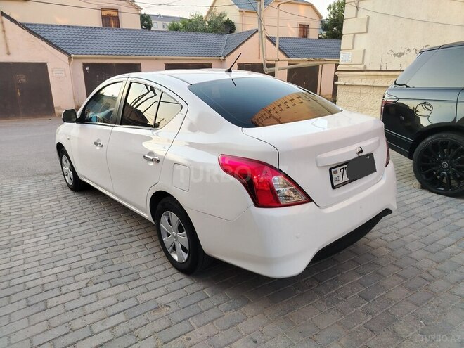 Nissan Sunny 2014, 289,563 km - 1.5 l - Bakı