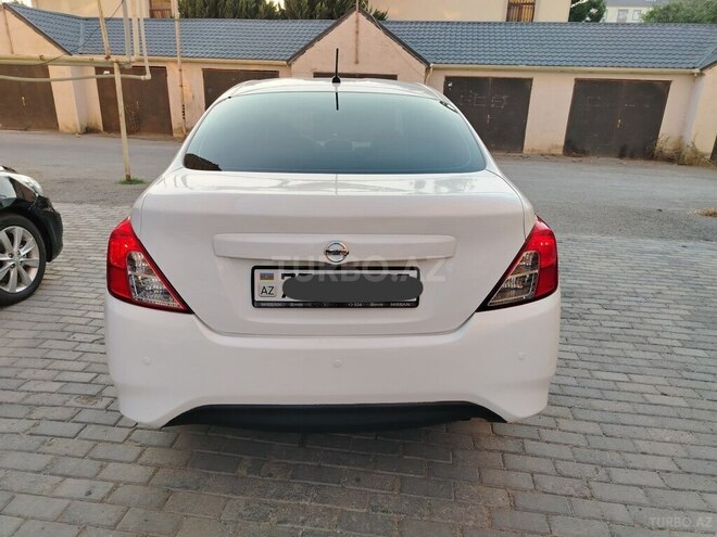 Nissan Sunny 2014, 289,563 km - 1.5 l - Bakı