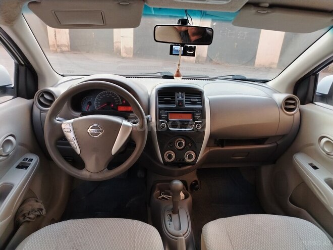 Nissan Sunny 2014, 289,563 km - 1.5 l - Bakı