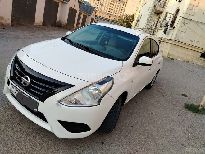 Nissan Sunny 2014, 289,563 km - 1.5 l - Bakı