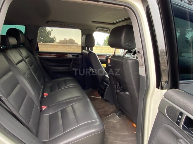 Volkswagen Touareg 2004, 290,000 km - 3.2 l - Bakı