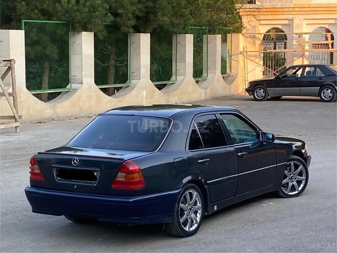 Mercedes C 220 1994, 240,481 km - 2.2 л - Bərdə