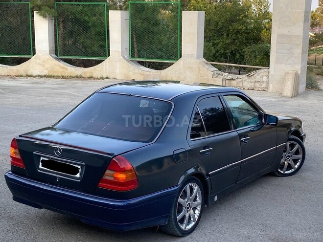 Mercedes C 220 1994, 240,481 km - 2.2 л - Bərdə
