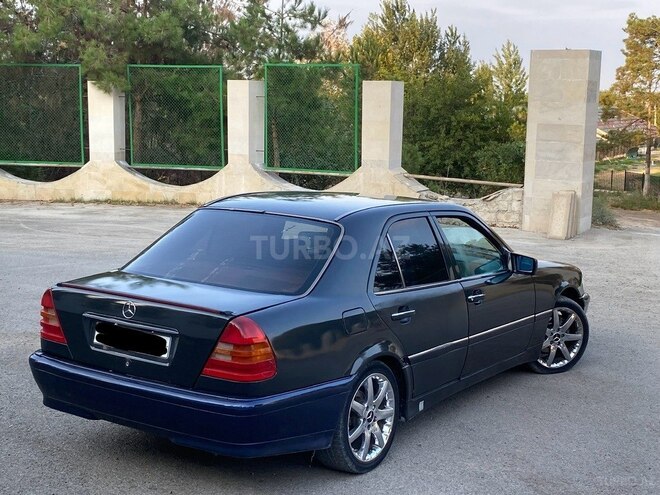 Mercedes C 220 1994, 240,481 km - 2.2 л - Bərdə