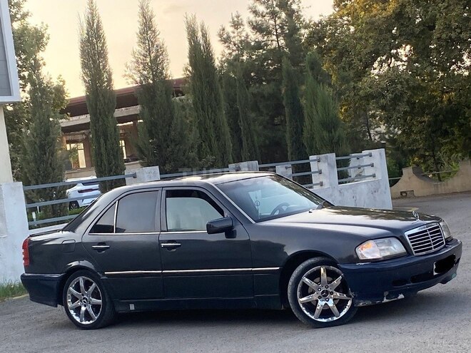 Mercedes C 220 1994, 240,481 km - 2.2 л - Bərdə