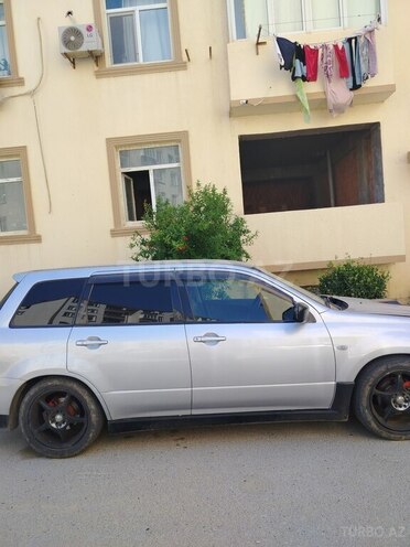 Mitsubishi Airtrek 2004, 300,000 km - 2.0 л - Bakı