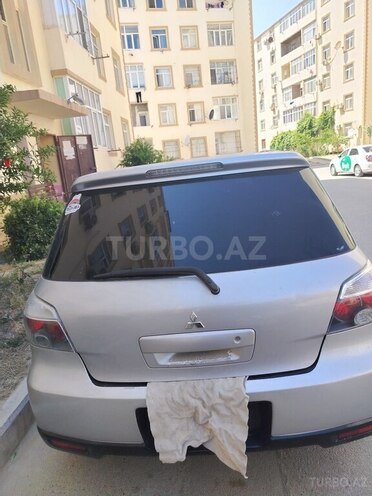 Mitsubishi Airtrek 2004, 300,000 km - 2.0 л - Bakı