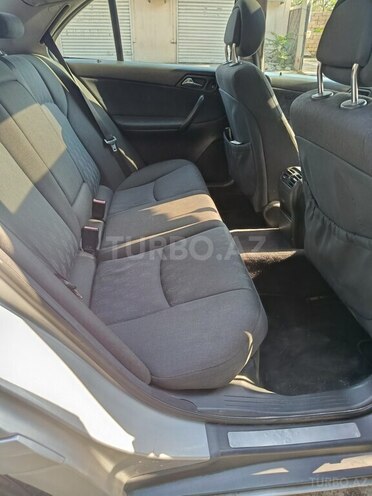 Mercedes C 200 2001, 269,567 km - 2.0 l - Bakı