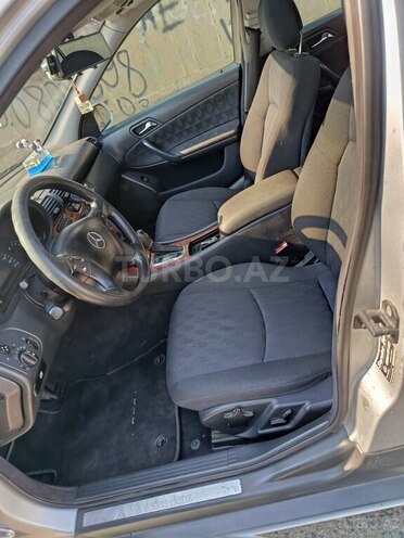 Mercedes C 200 2001, 269,567 km - 2.0 l - Bakı