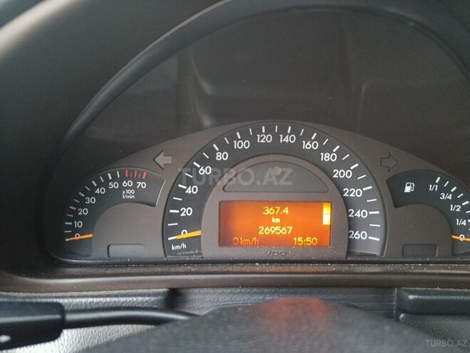 Mercedes C 200 2001, 269,567 km - 2.0 l - Bakı