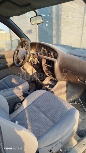 Mazda  2001, 549,000 km - 2.5 l - Bakı