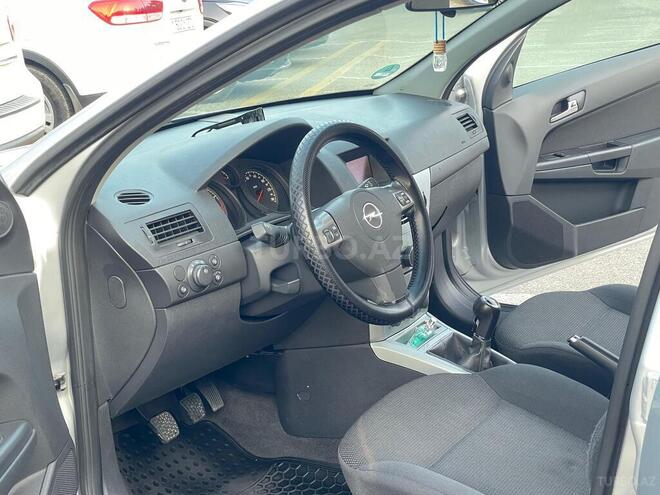 Opel Astra 2009, 214,327 km - 1.4 l - Sumqayıt