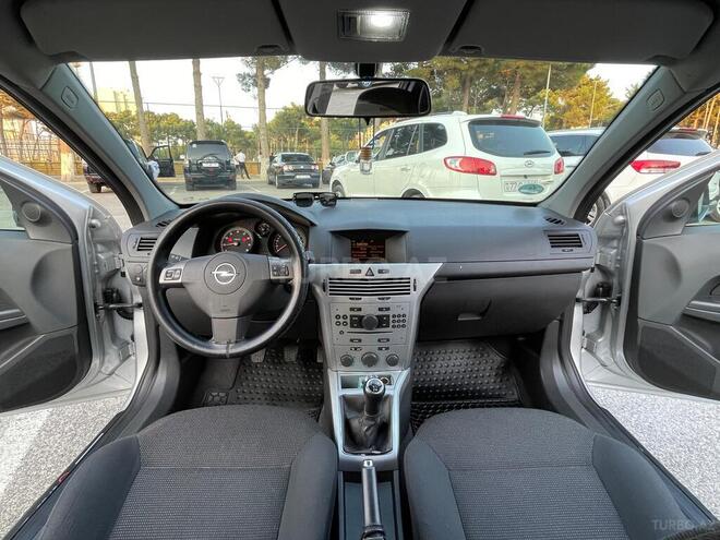 Opel Astra 2009, 214,327 km - 1.4 l - Sumqayıt