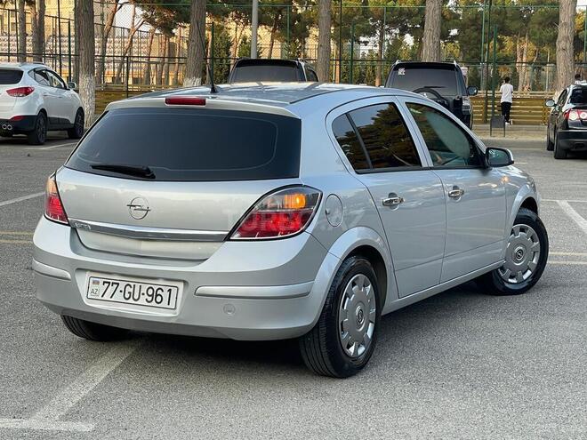 Opel Astra 2009, 214,327 km - 1.4 l - Sumqayıt