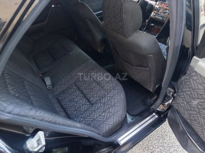 Mercedes C 220 1994, 228,000 km - 2.2 l - Bakı