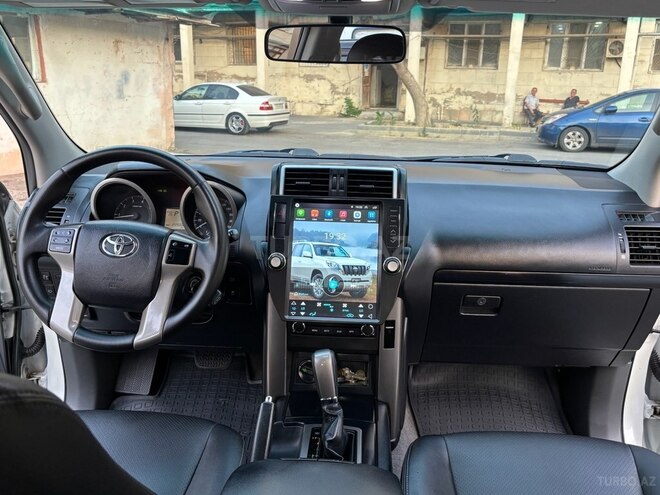Toyota Land Cruiser Prado 2012, 220,000 km - 2.7 l - Bakı
