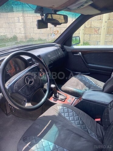 Mercedes C 180 1997, 3,788 km - 1.8 л - Sumqayıt