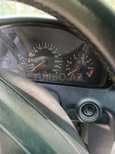 Mercedes C 200 1997, 246,000 km - 2.0 l - Gəncə
