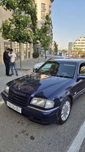 Mercedes C 200 1998, 348,000 km - 2.0 l - Bakı