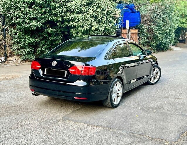 Volkswagen Jetta 2014, 201,212 km - 1.8 l - Bakı