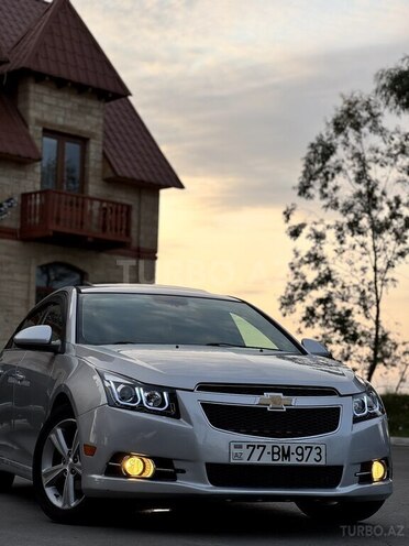 Chevrolet Cruze 2013, 386,000 km - 1.4 l - Yevlax