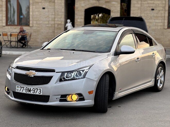 Chevrolet Cruze 2013, 386,000 km - 1.4 l - Yevlax
