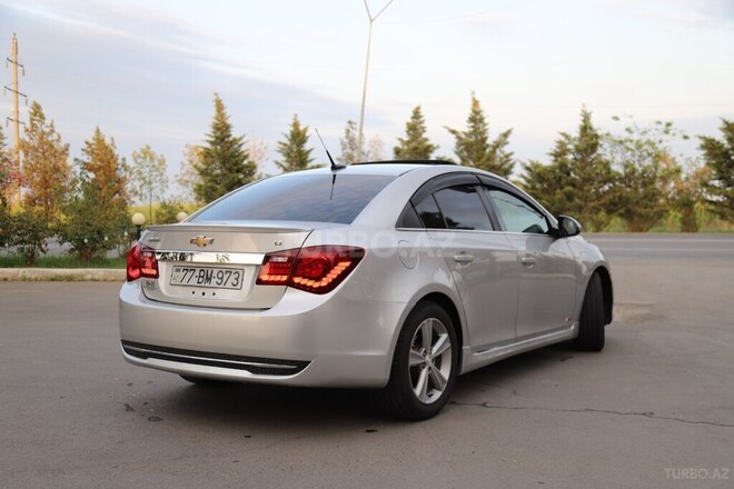 Chevrolet Cruze 2013, 386,000 km - 1.4 l - Yevlax