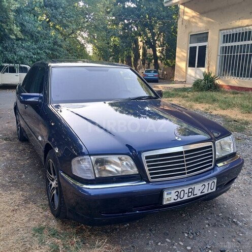 Mercedes C 240 2000, 301,000 km - 2.4 l - Xırdalan