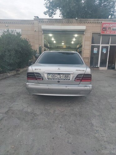 Mercedes E 270 2000, 685,200 km - 2.7 l - Kürdəmir