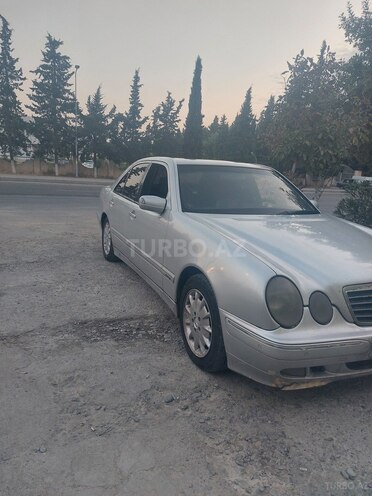 Mercedes E 270 2000, 685,200 km - 2.7 l - Kürdəmir