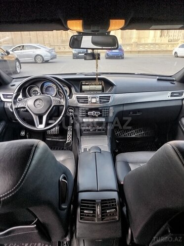 Mercedes E 220 2013, 275,800 km - 2.1 л - Bakı