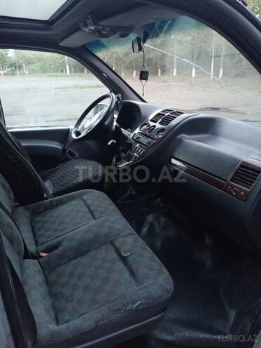 Mercedes Vito 111 2003, 322,220 km - 2.2 l - Sabirabad