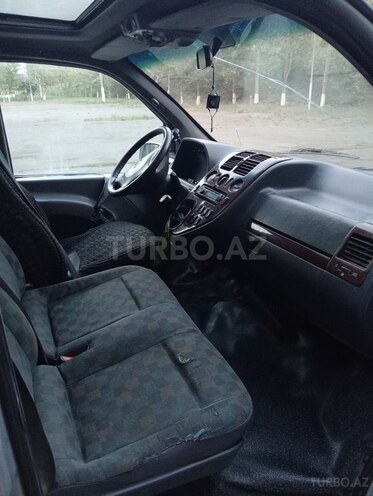 Mercedes Vito 111 2003, 322,220 km - 2.2 l - Sabirabad
