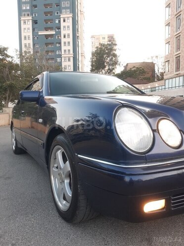 Mercedes E 200 1997, 400,000 km - 2.0 l - Bakı
