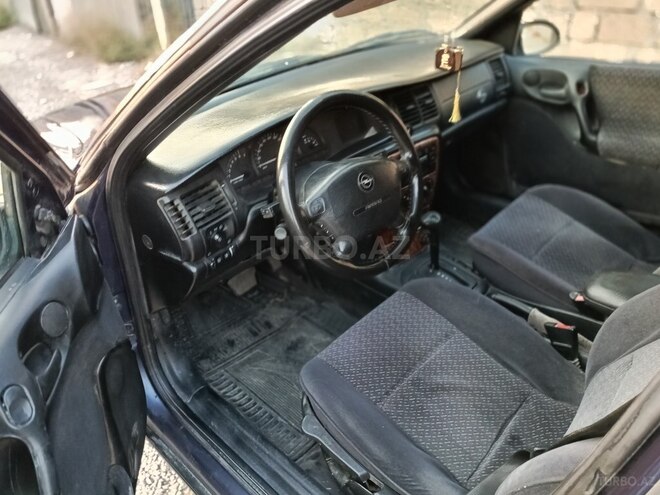Opel Vectra 1998, 350,000 km - 1.8 l - Sumqayıt