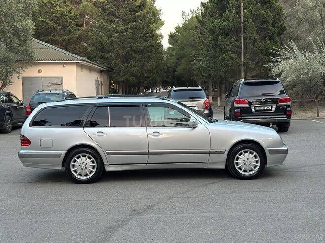 Mercedes E 220 2002, 321,000 km - 2.2 l - Sumqayıt