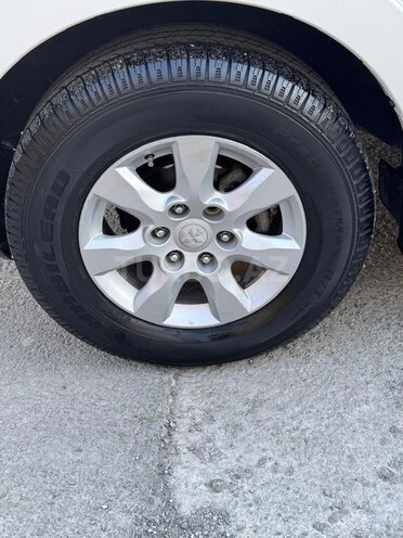 Mitsubishi Pajero 2010, 179,000 km - 3.5 л - Bakı