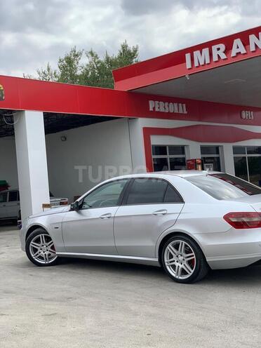 Mercedes E 220 2011, 300,000 km - 2.1 l - Tovuz