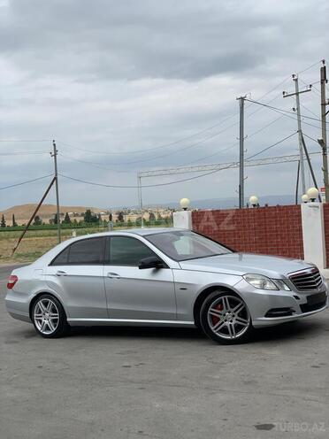 Mercedes E 220 2011, 300,000 km - 2.1 l - Tovuz