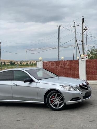 Mercedes E 220 2011, 300,000 km - 2.1 l - Tovuz