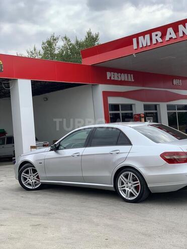 Mercedes E 220 2011, 300,000 km - 2.1 l - Tovuz