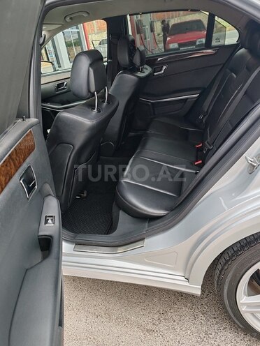 Mercedes E 220 2011, 300,000 km - 2.1 l - Tovuz