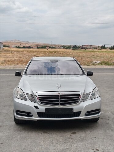 Mercedes E 220 2011, 300,000 km - 2.1 l - Tovuz