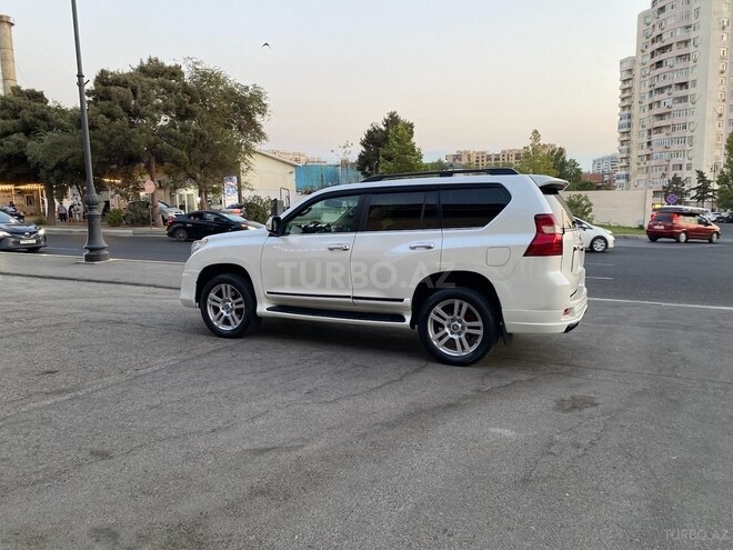 Toyota Land Cruiser Prado 2010, 239,000 km - 2.7 л - Bakı