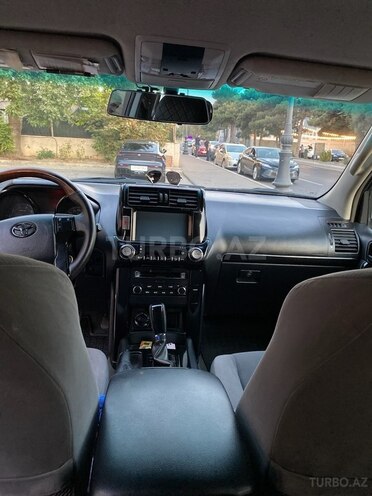 Toyota Land Cruiser Prado 2010, 239,000 km - 2.7 л - Bakı