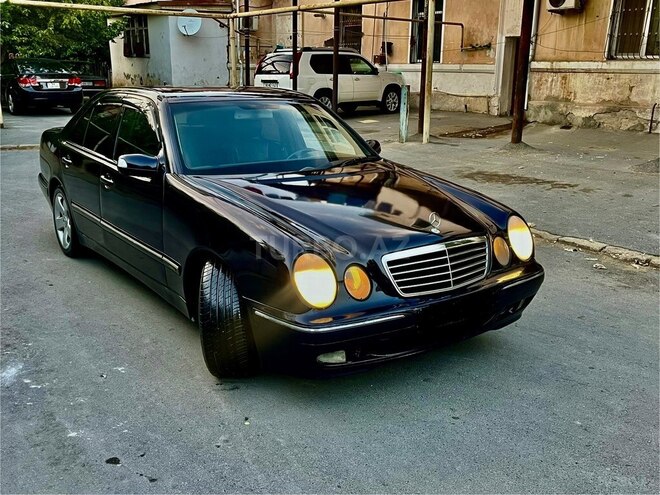 Mercedes E 270 2001, 337,185 km - 2.7 l - Bakı