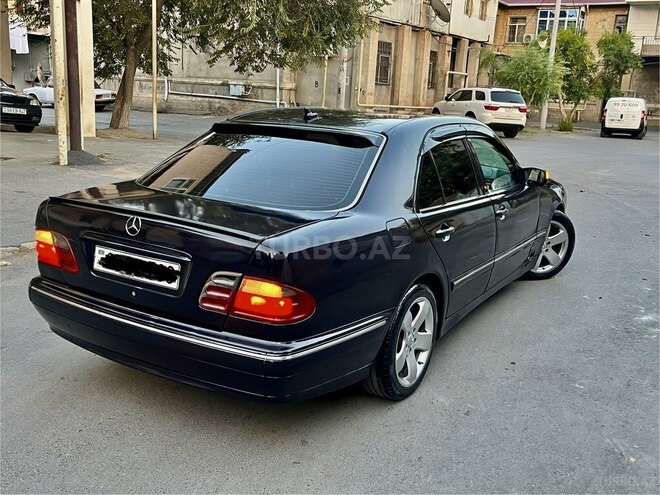 Mercedes E 270 2001, 337,185 km - 2.7 l - Bakı