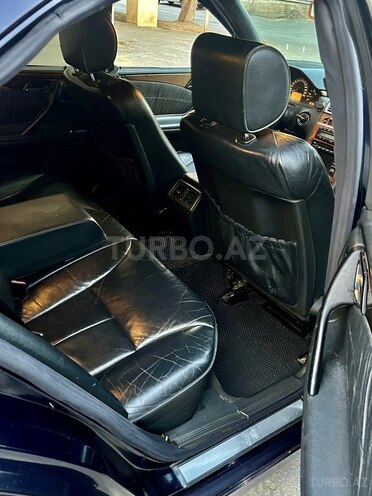 Mercedes E 270 2001, 337,185 km - 2.7 l - Bakı