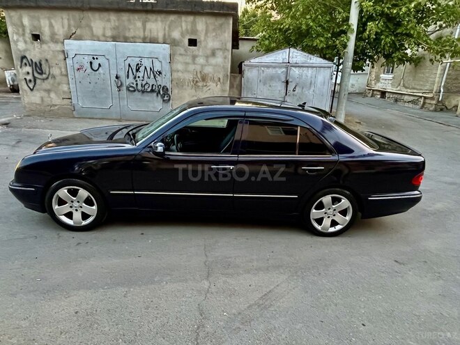 Mercedes E 270 2001, 337,185 km - 2.7 l - Bakı