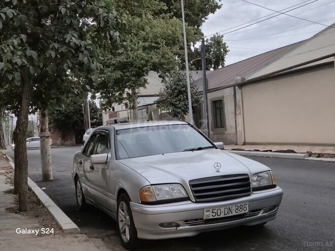 Mercedes C 280 2000, 300,000 km - 2.8 l - Bakı